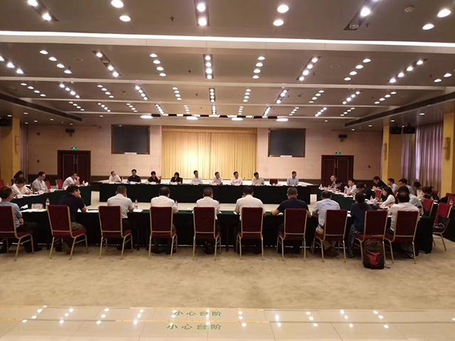 國家知識產(chǎn)權(quán)局副局長張茂于組織召開座談會，我司沈總做代表發(fā)言